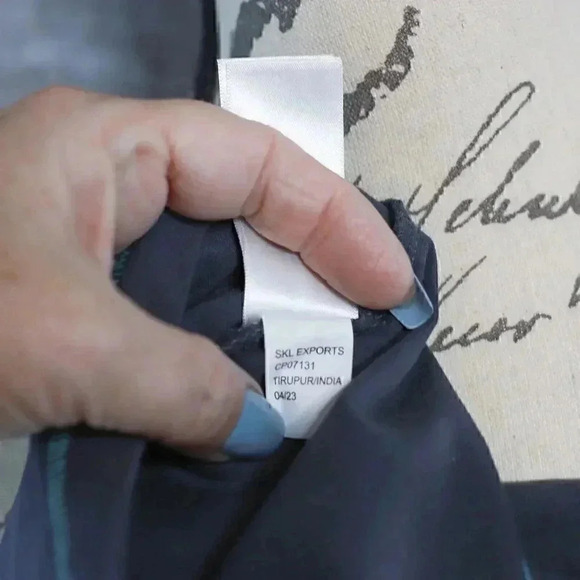 Tommy Bahama size 12m kids long sleeve jersey with peek a boo dinosaurs/lift the - Picture 13 of 13